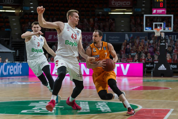 对于博洛尼 对于博洛尼